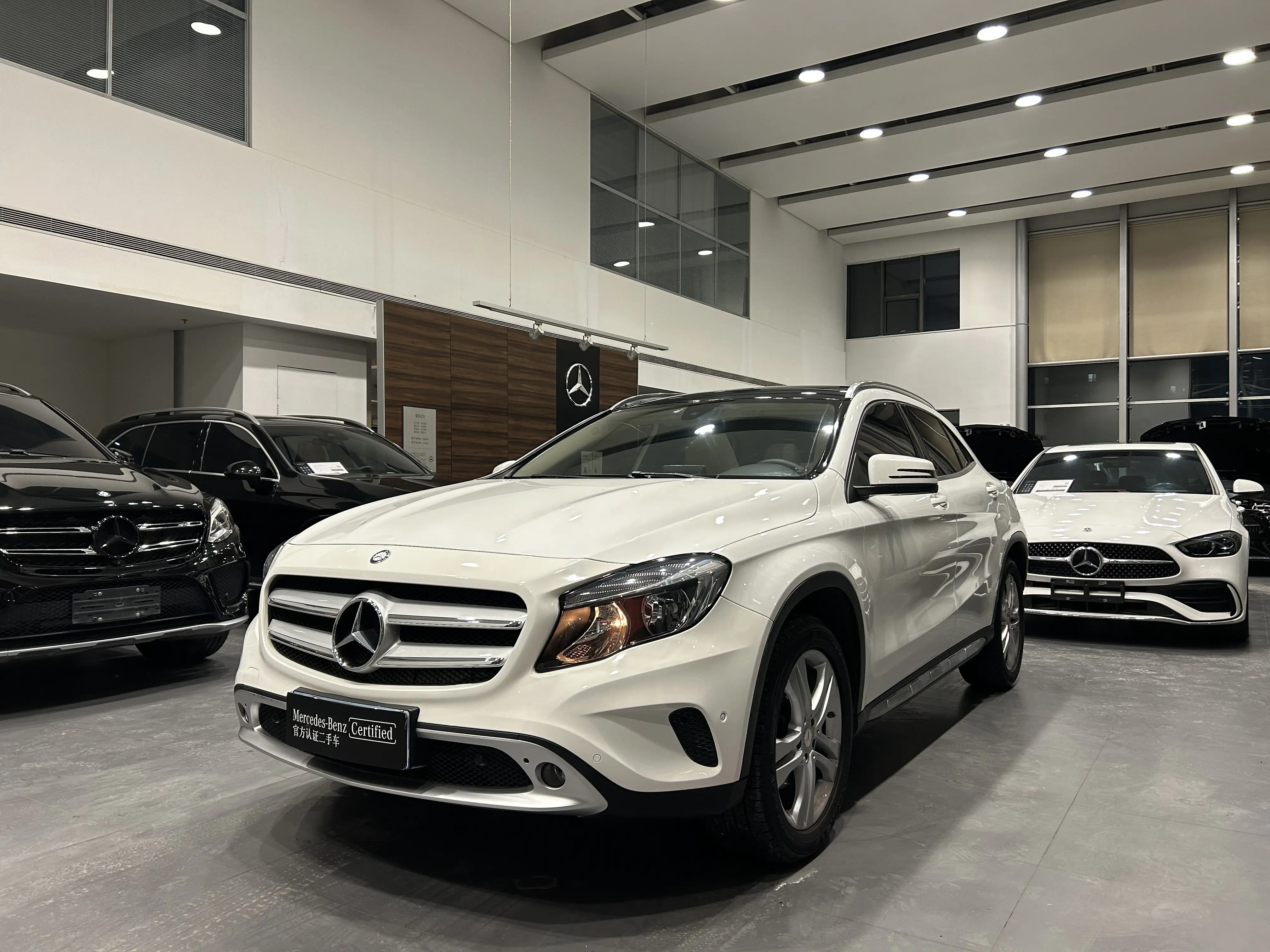 Mercedes-Benz GLA  из Китая