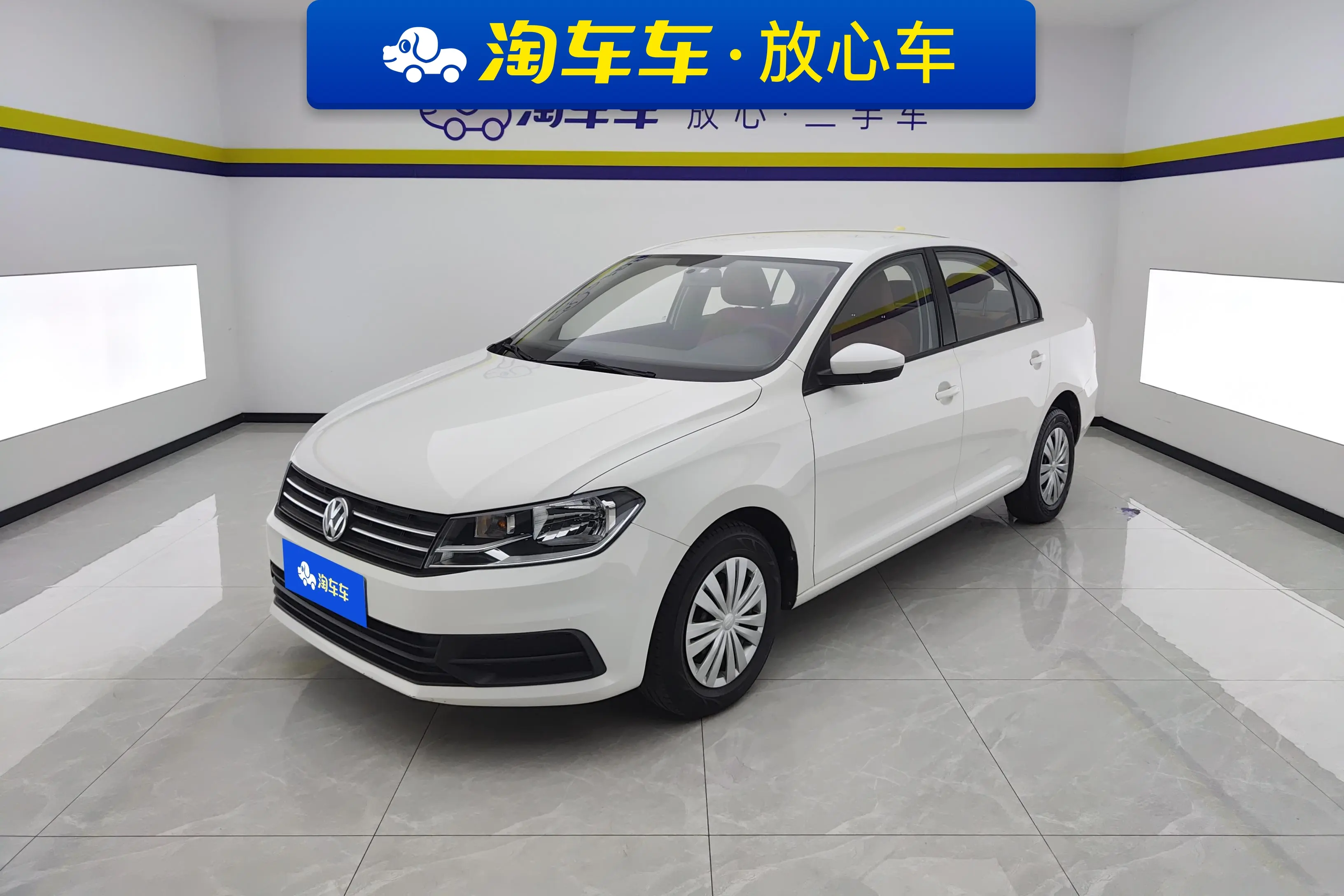 Volkswagen Santana  из Китая