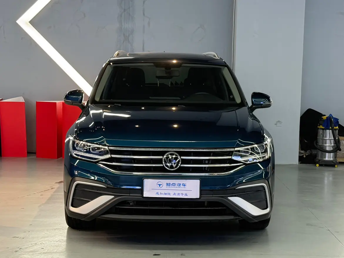 Volkswagen Tiguan L  из Китая