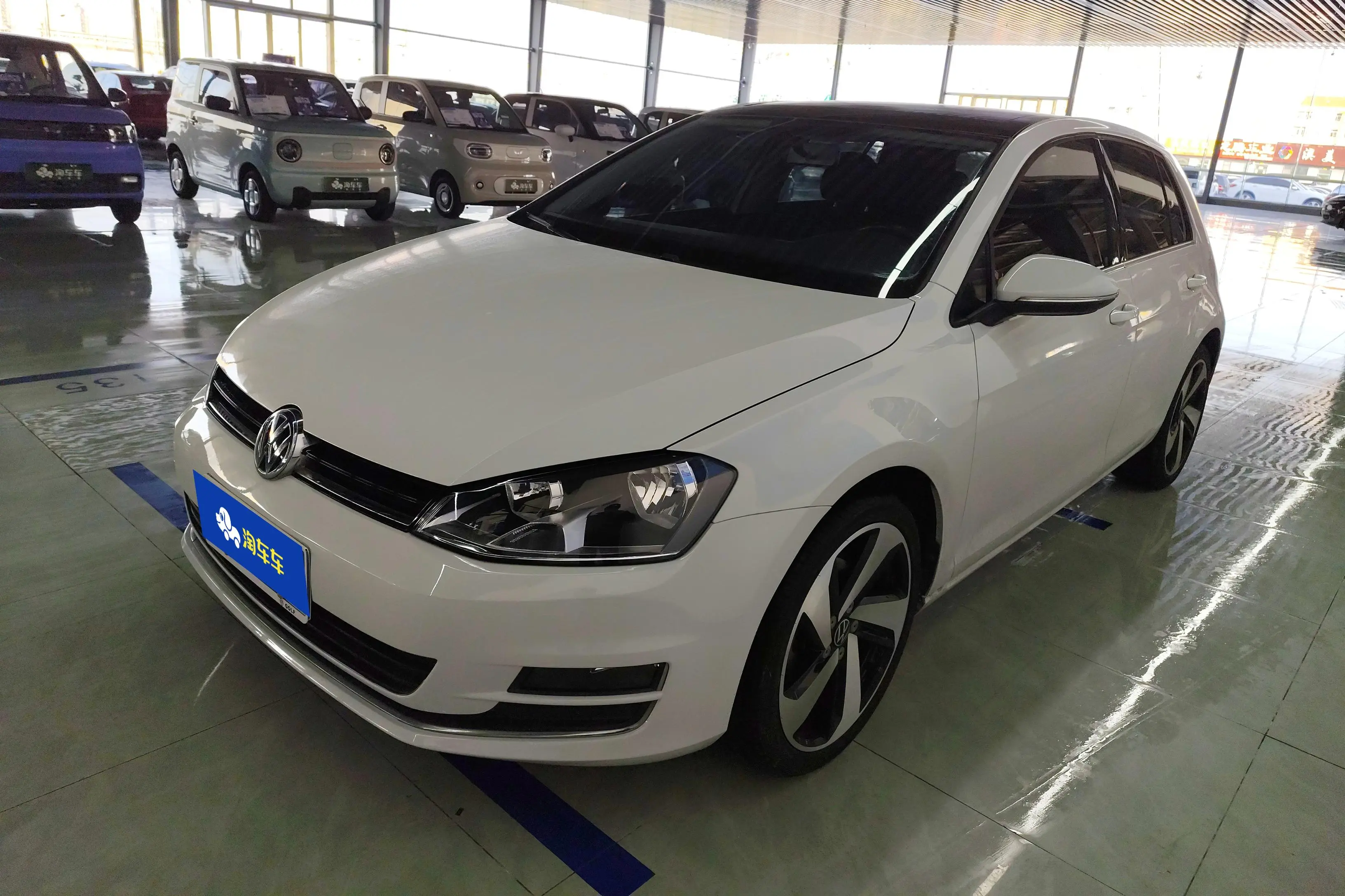 Volkswagen Golf  из Китая