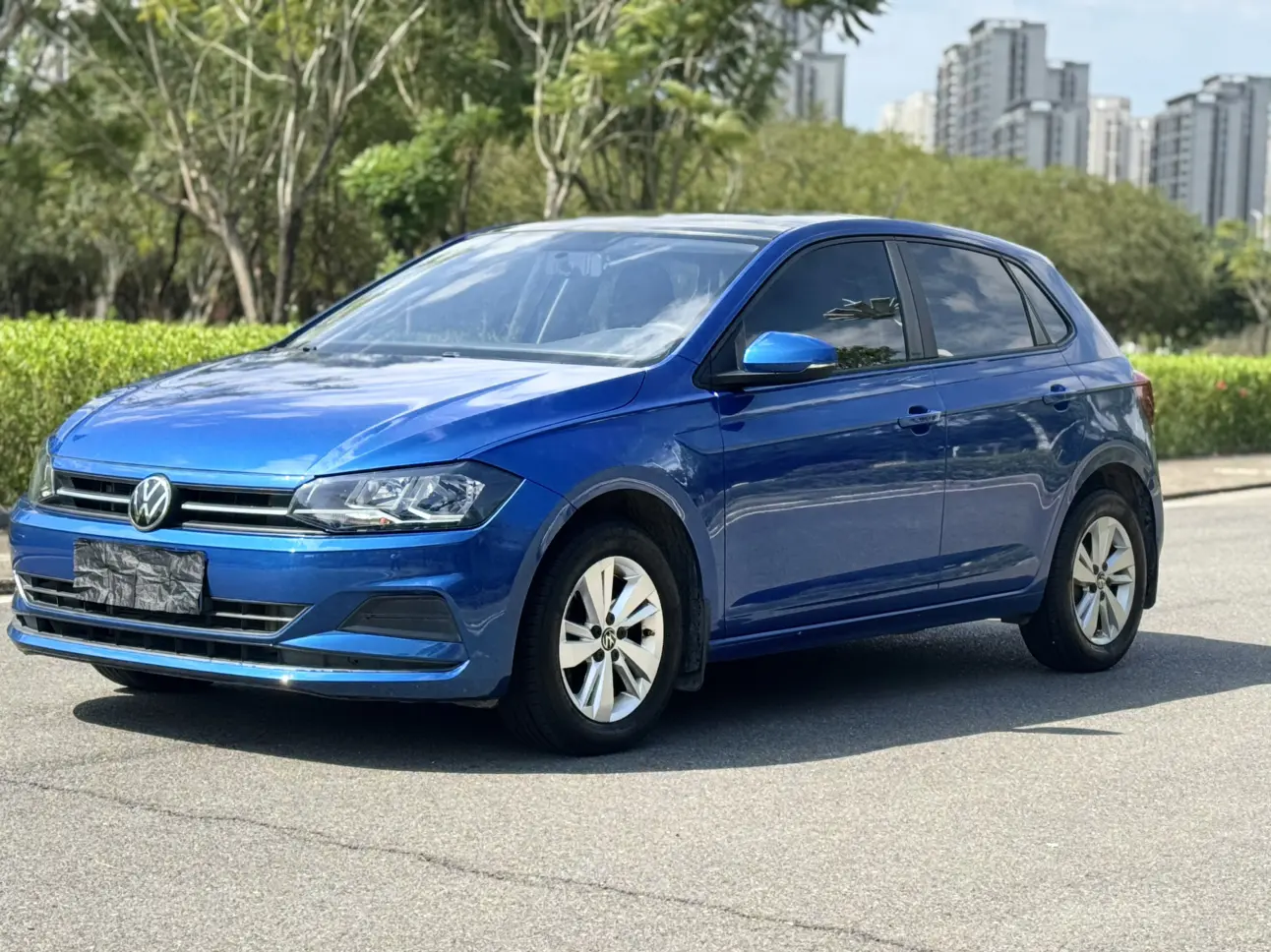 Volkswagen Polo  из Китая