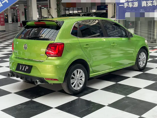 Volkswagen Polo  из Китая