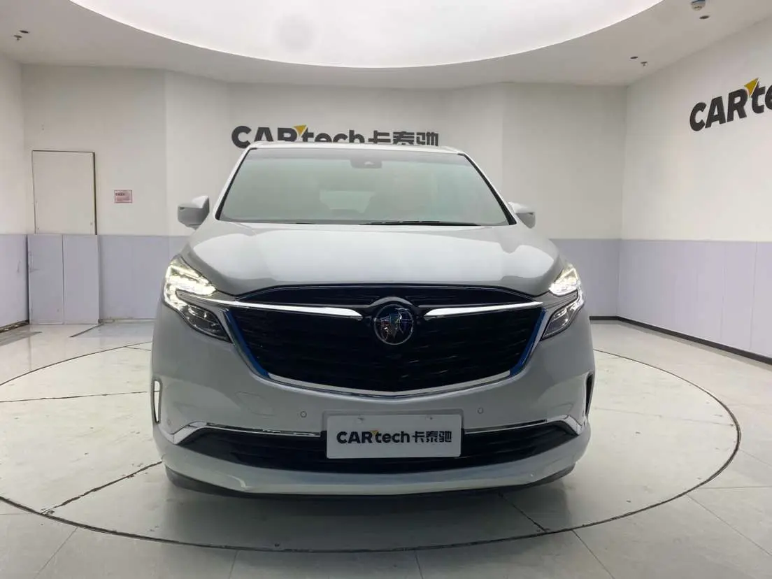 Buick GL8  из Китая