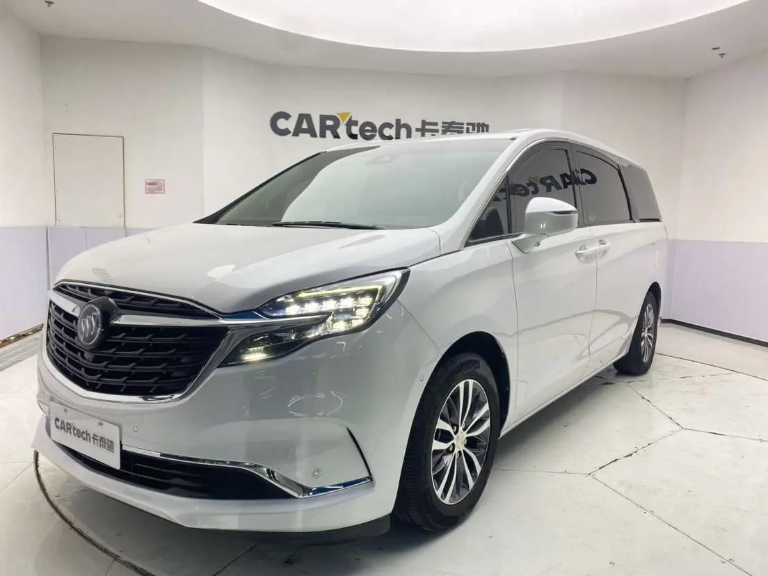 Buick GL8  из Китая