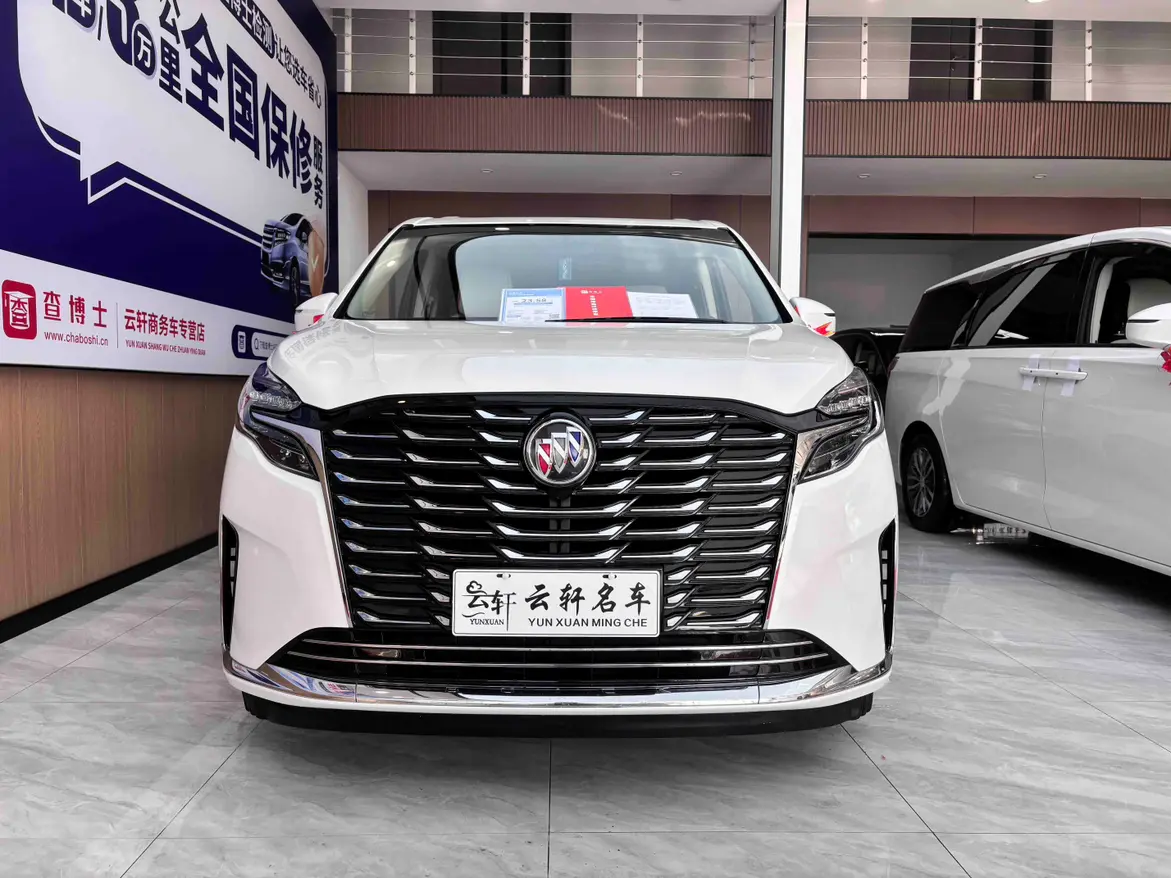 Buick GL8  из Китая