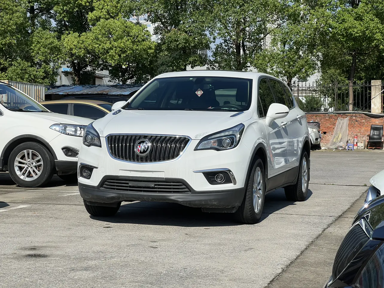 Buick Envision  из Китая