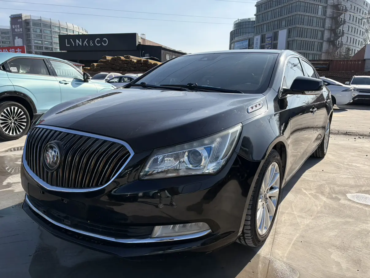 Buick LaCrosse  из Китая
