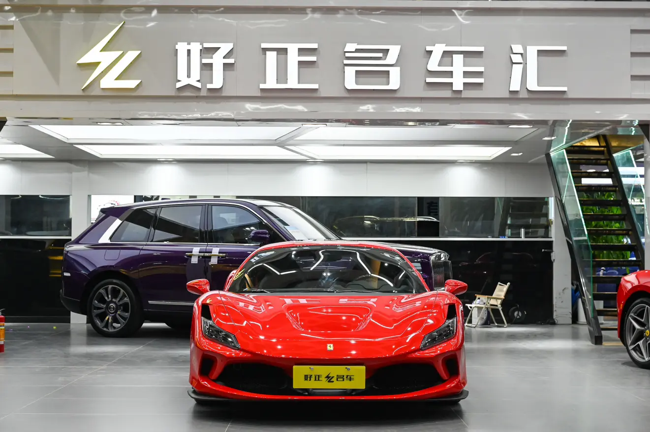 Ferrari F8  из Китая