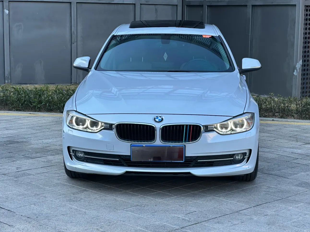 BMW 3 Series  из Китая