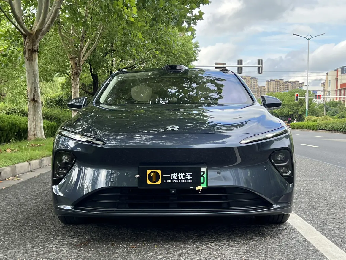 NIO ET7  из Китая