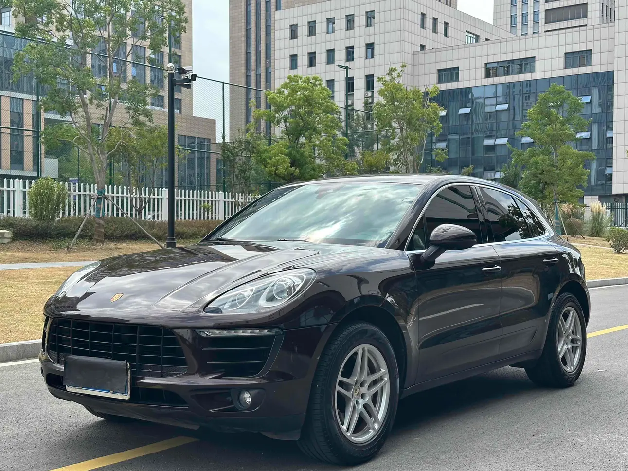 Porsche Macan  из Китая