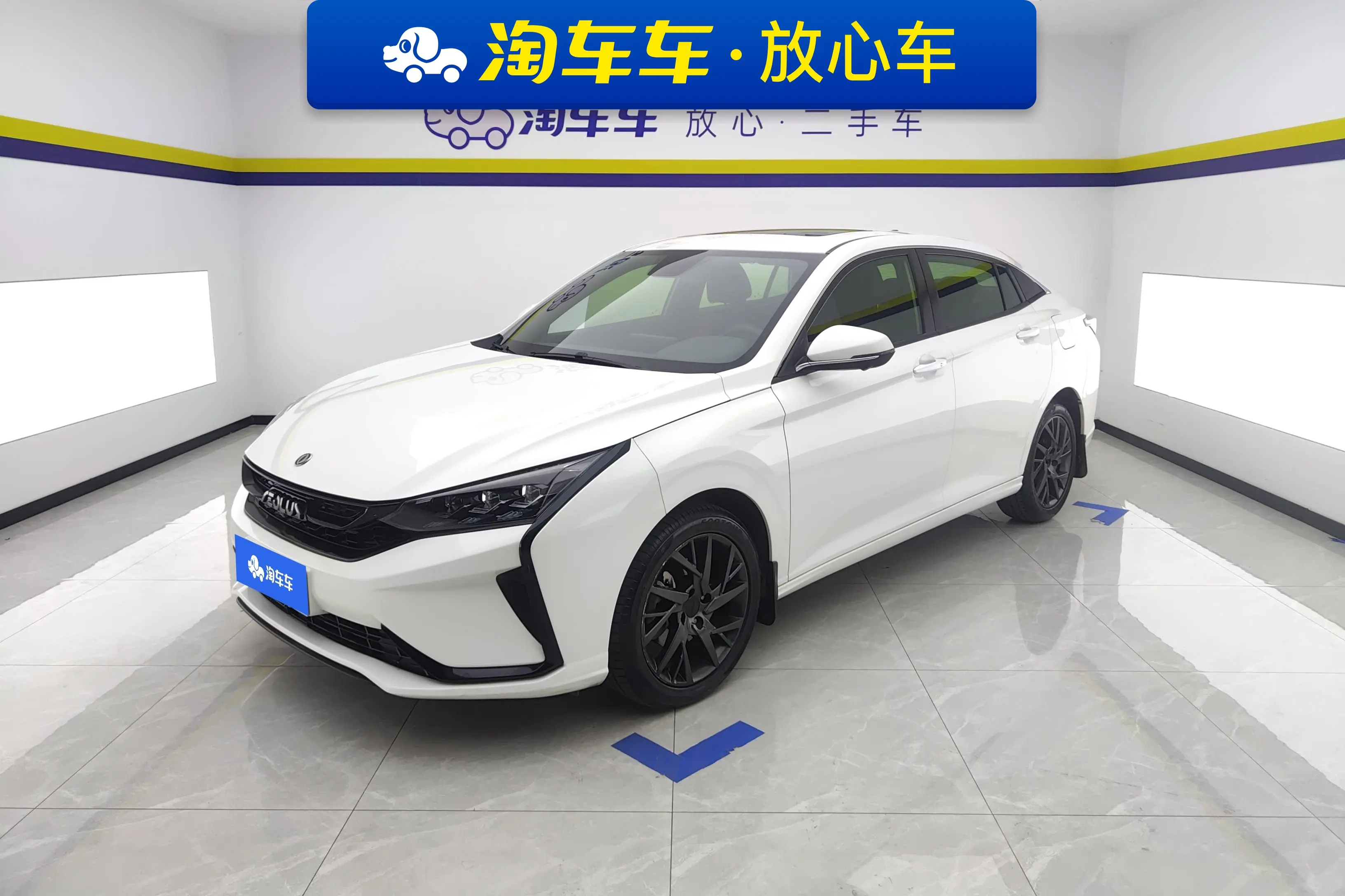 Dongfeng Yixuan  из Китая