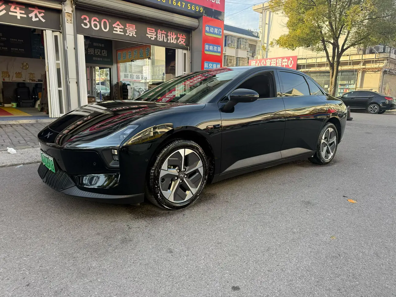 Xpeng Xiaopeng MONA M03  из Китая