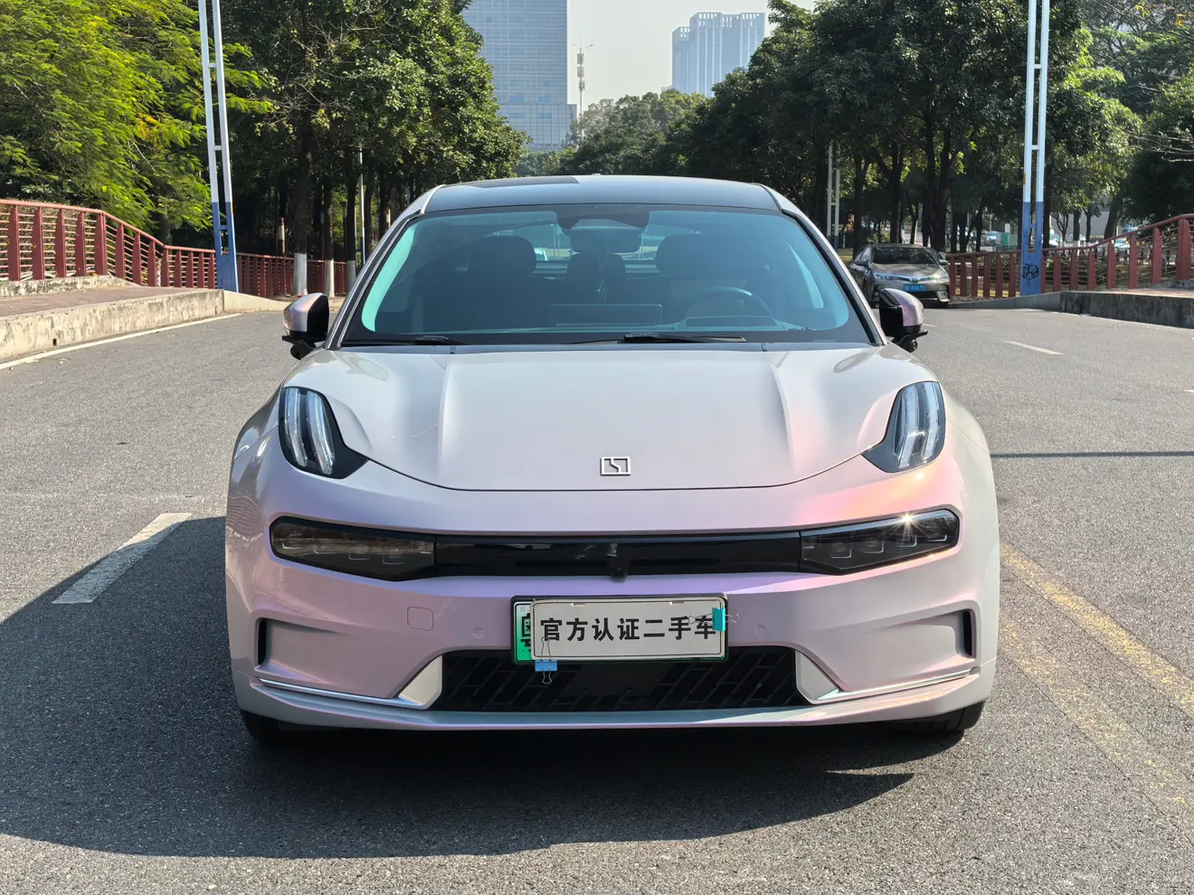 ZEEKR 001  из Китая