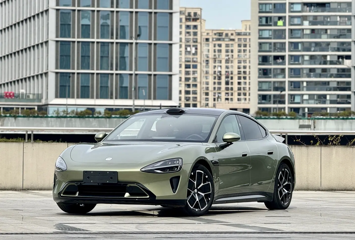 Xiaomi car Xiaomi SU7  из Китая