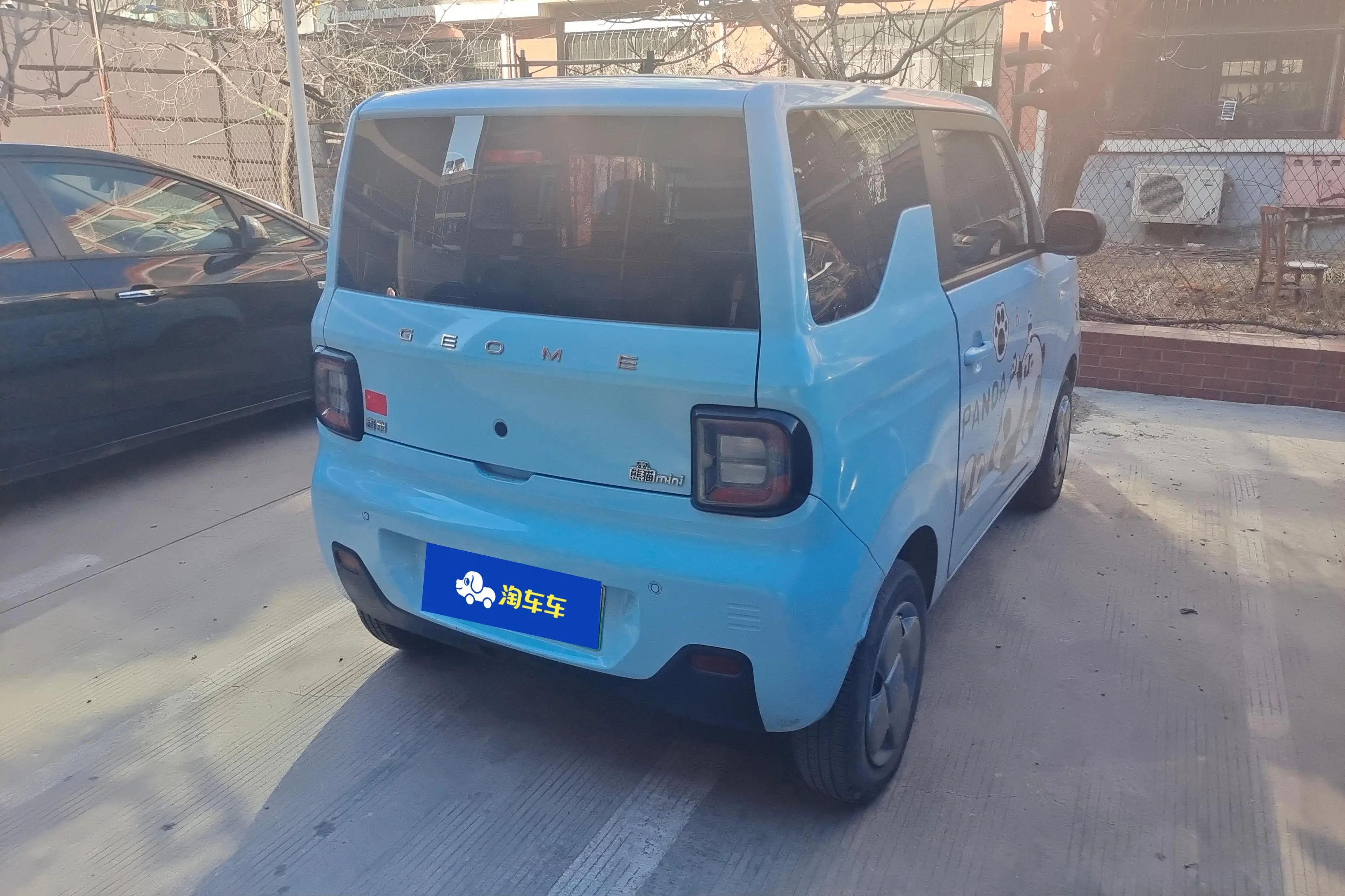 Geely Panda  из Китая