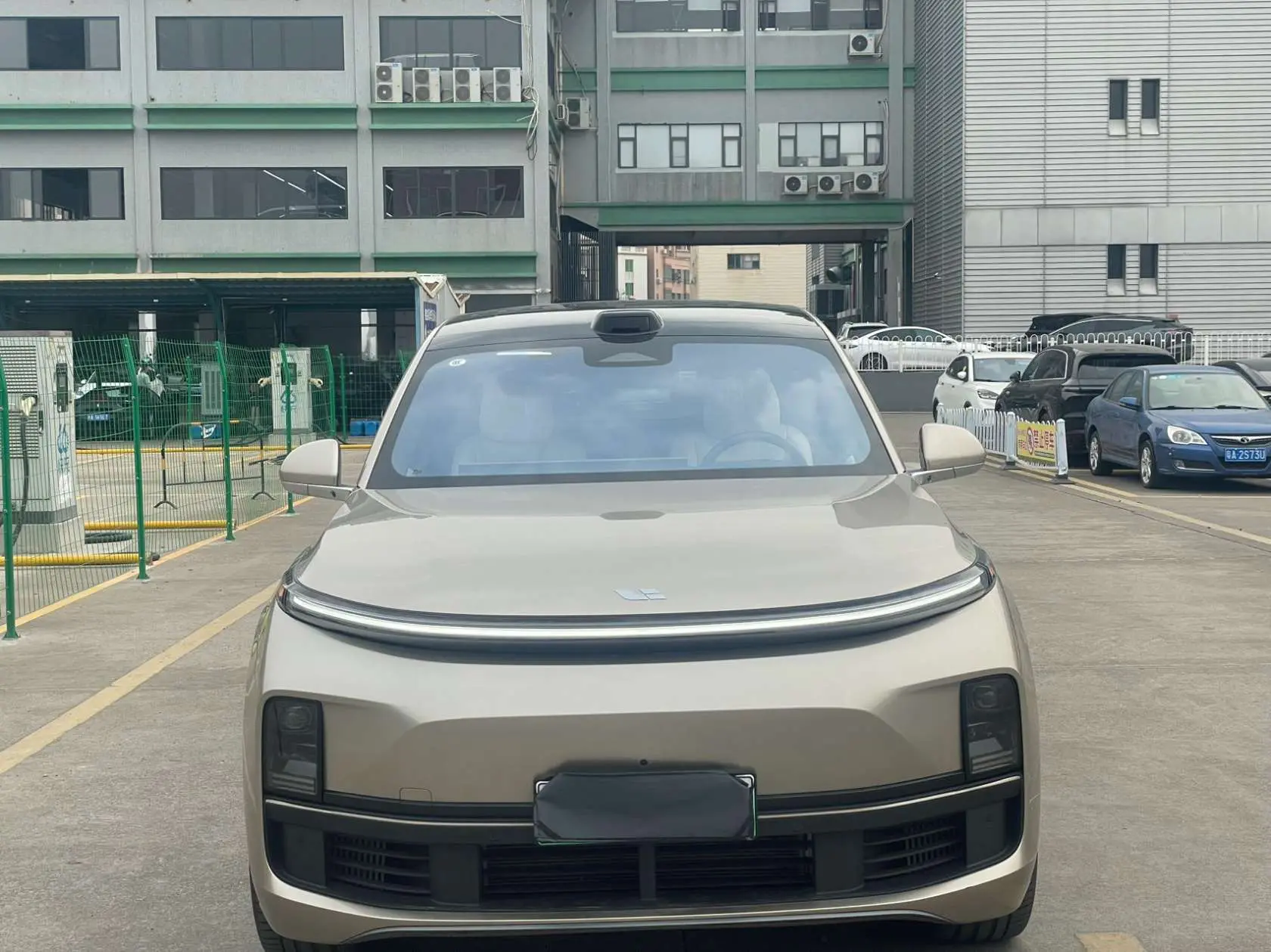 Li L8 (Ideal L8)  из Китая