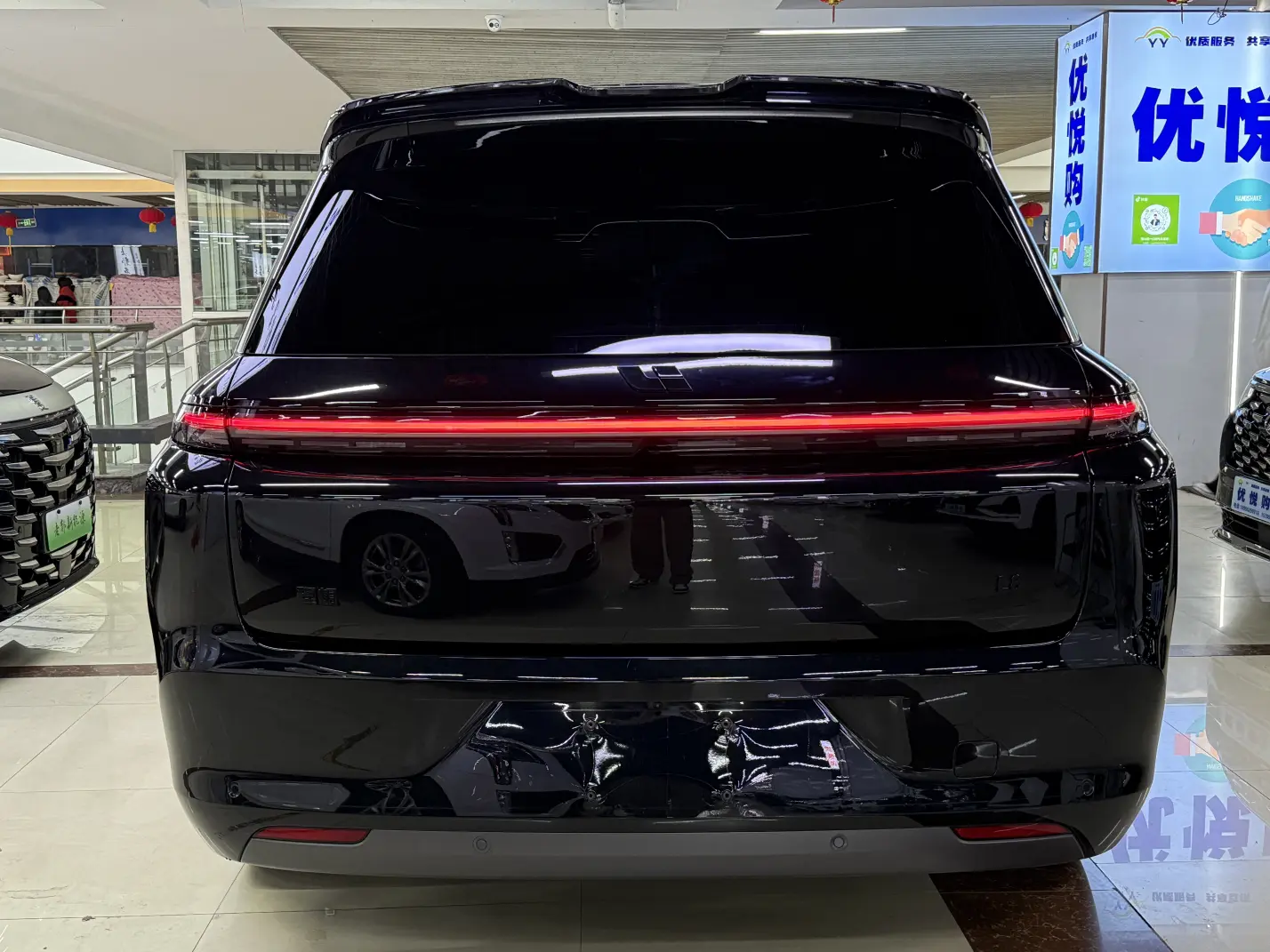 Li L8 (Ideal L8)  из Китая