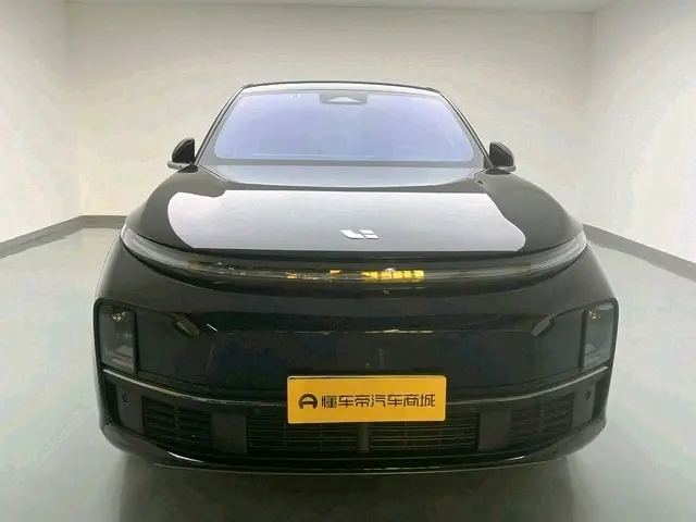 Li L7 (Ideal L7)  из Китая