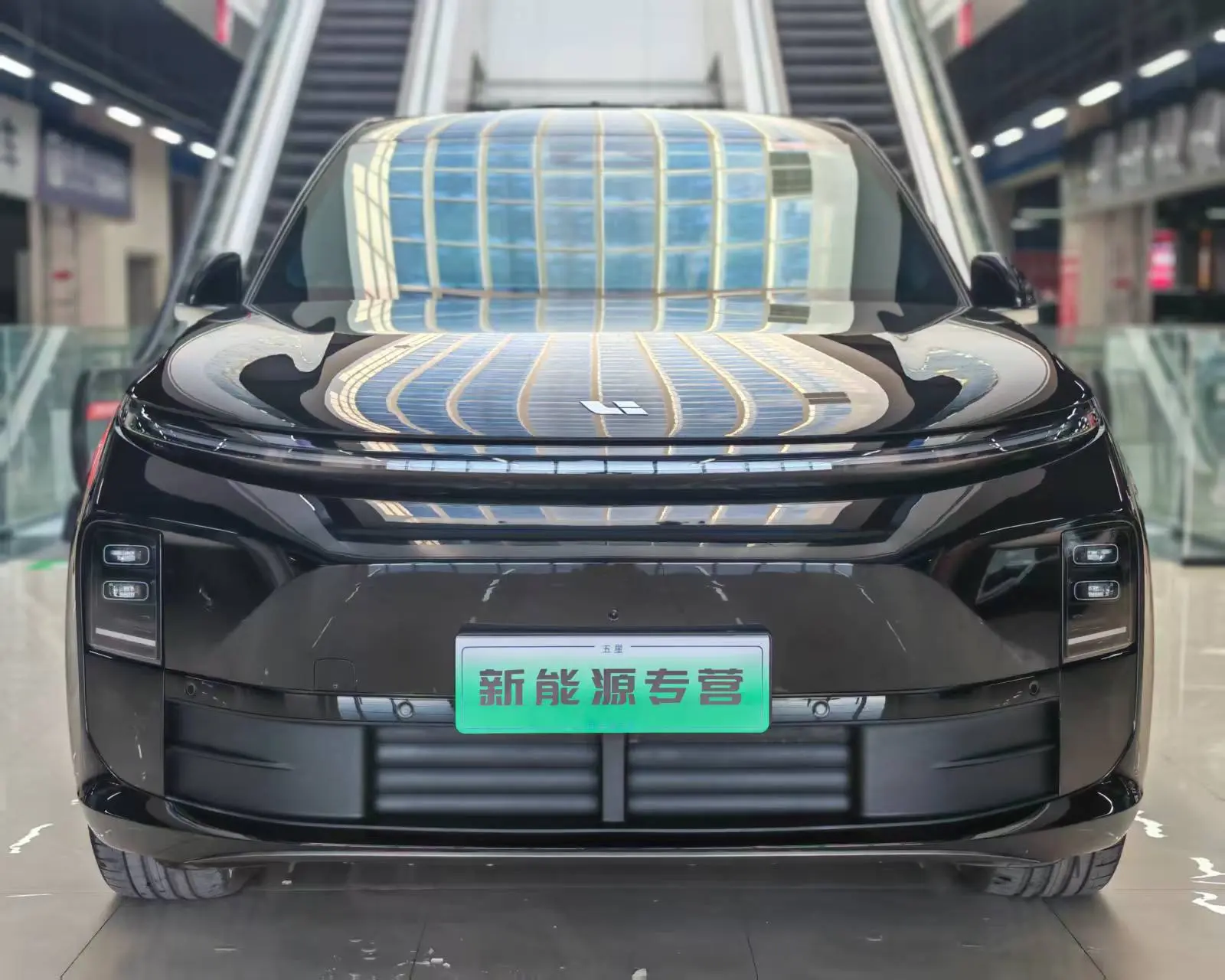 Li L6 (Ideal L6)  из Китая