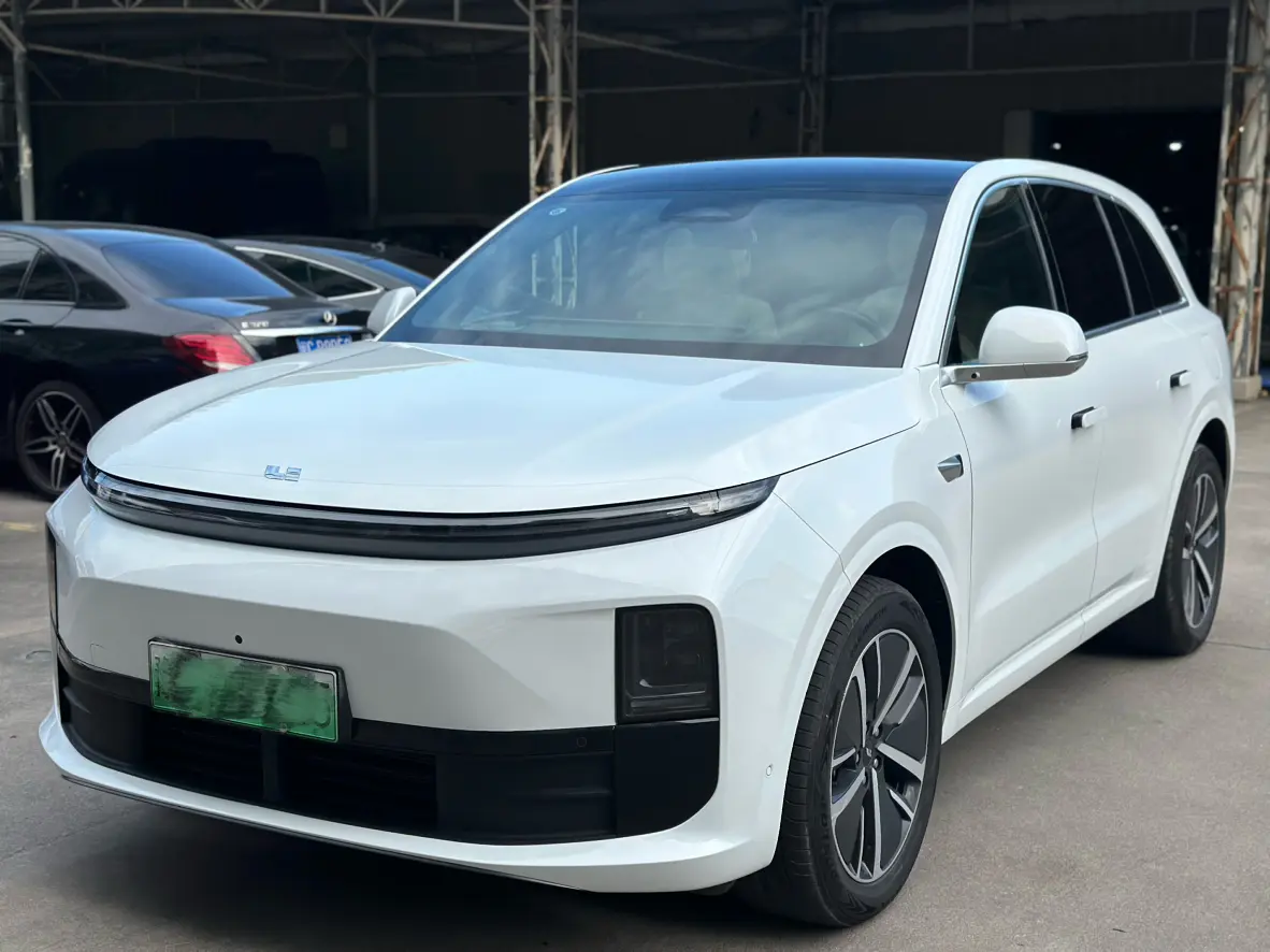 Li L6 (Ideal L6)  из Китая