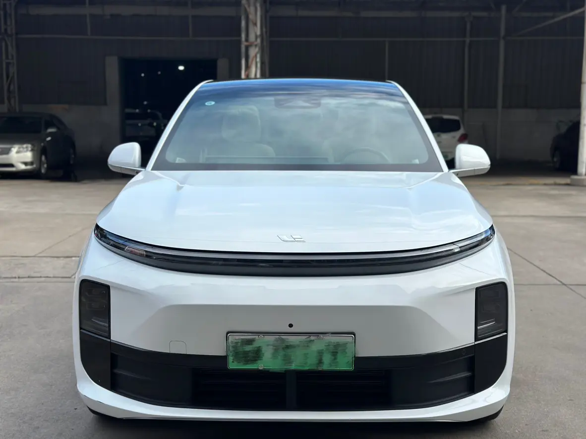 Li L6 (Ideal L6)  из Китая