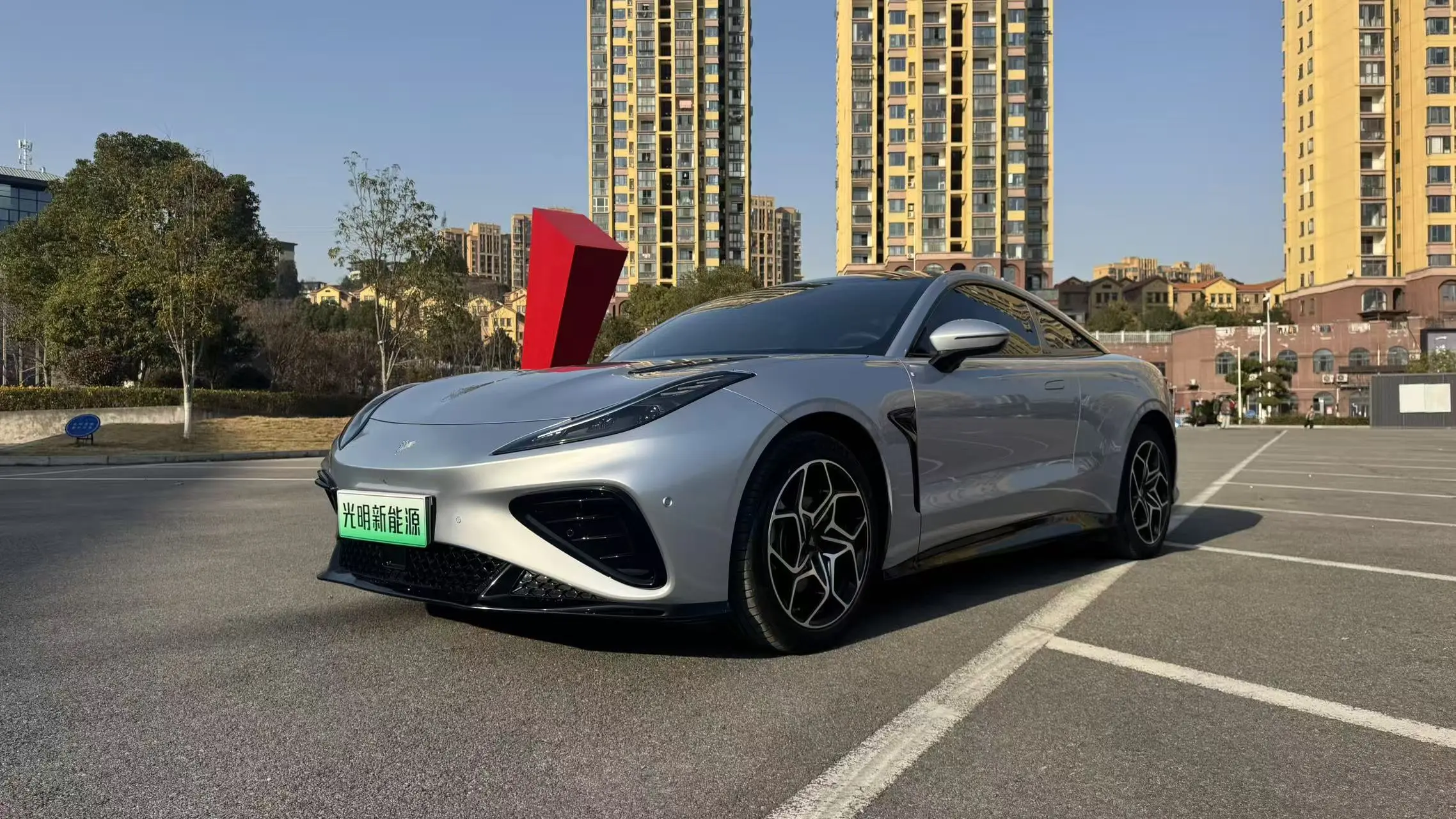 NETA Nezha GT  из Китая