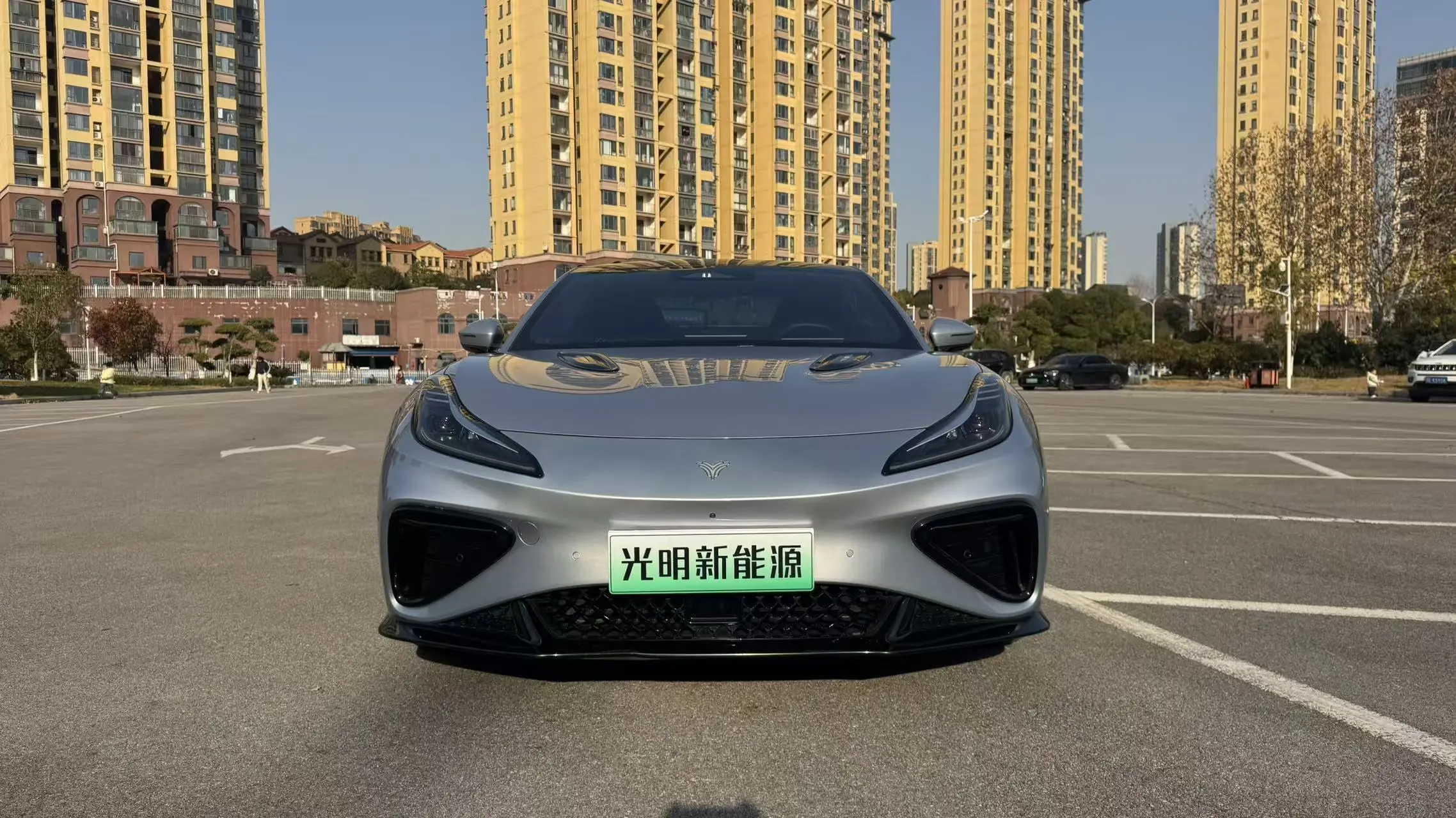 NETA Nezha GT  из Китая