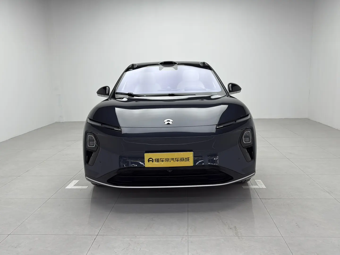 NIO ET9  из Китая