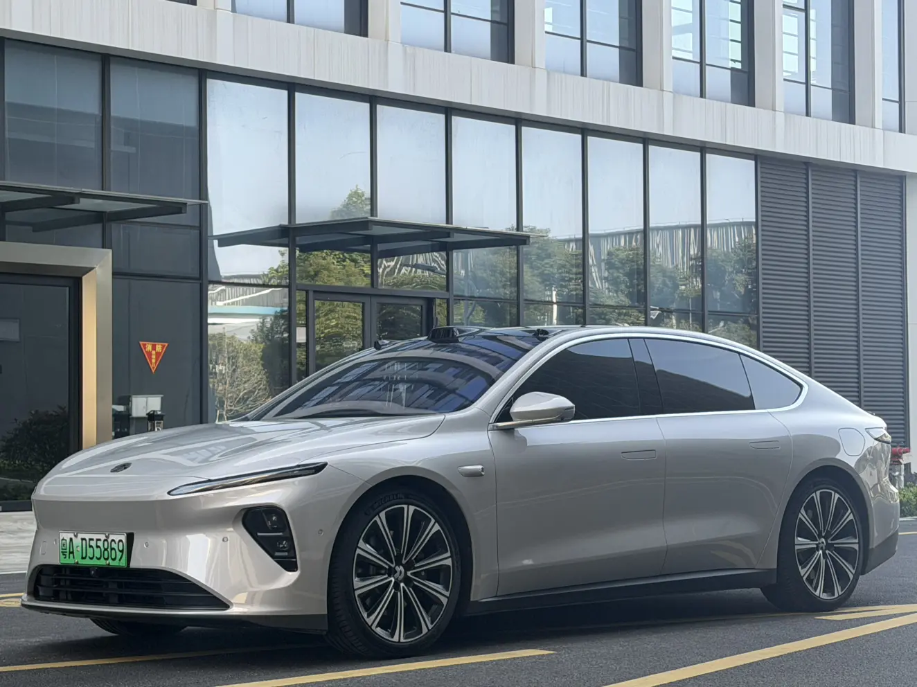 NIO ET7  из Китая