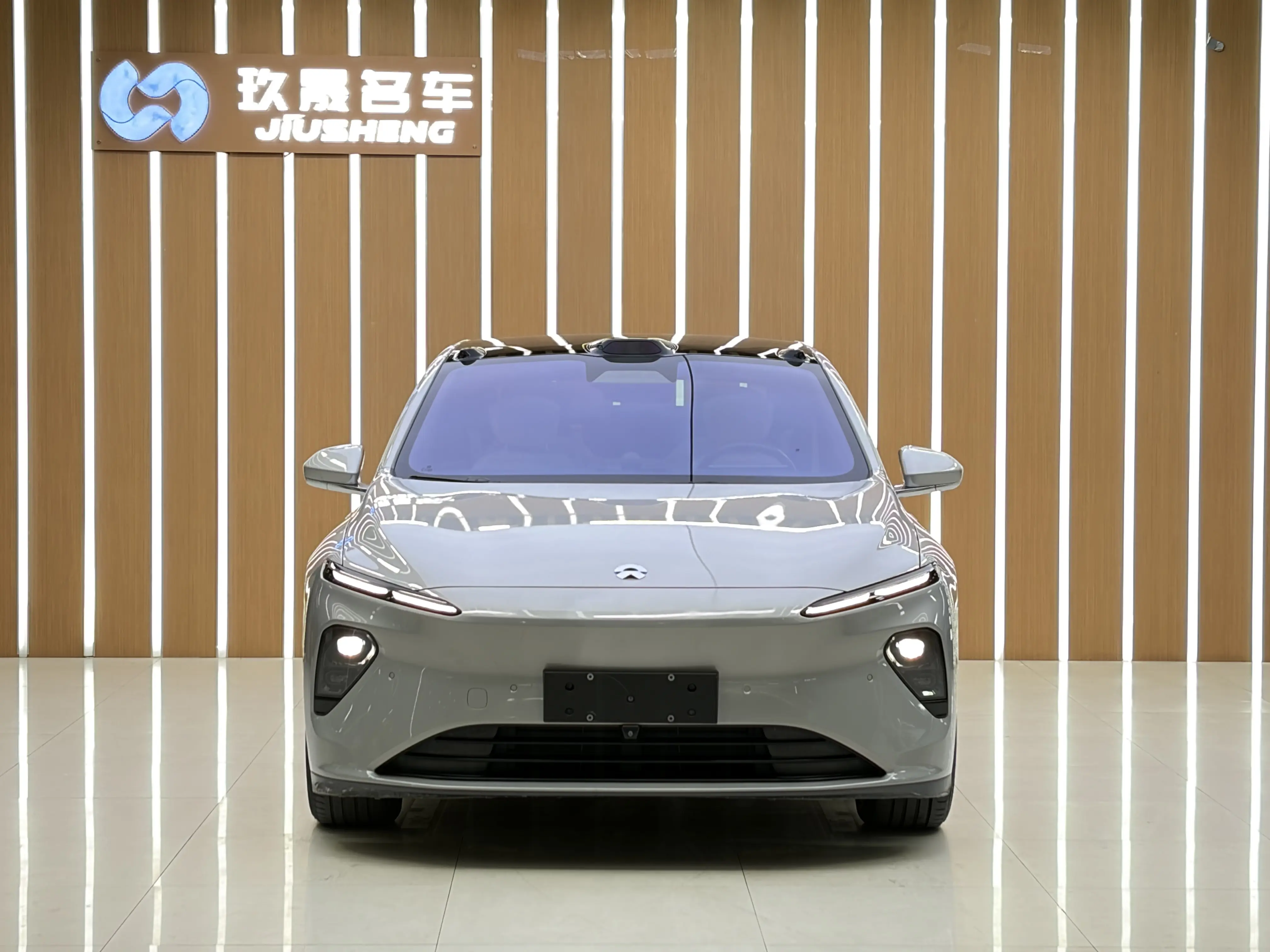 NIO ET7  из Китая
