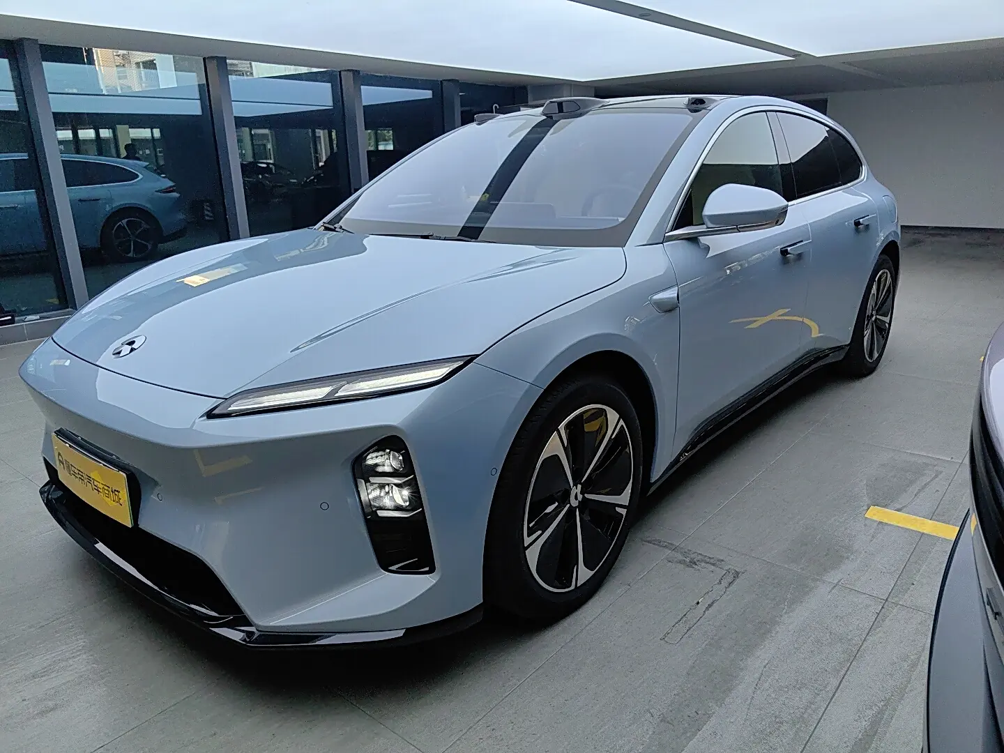 NIO ET5T  из Китая