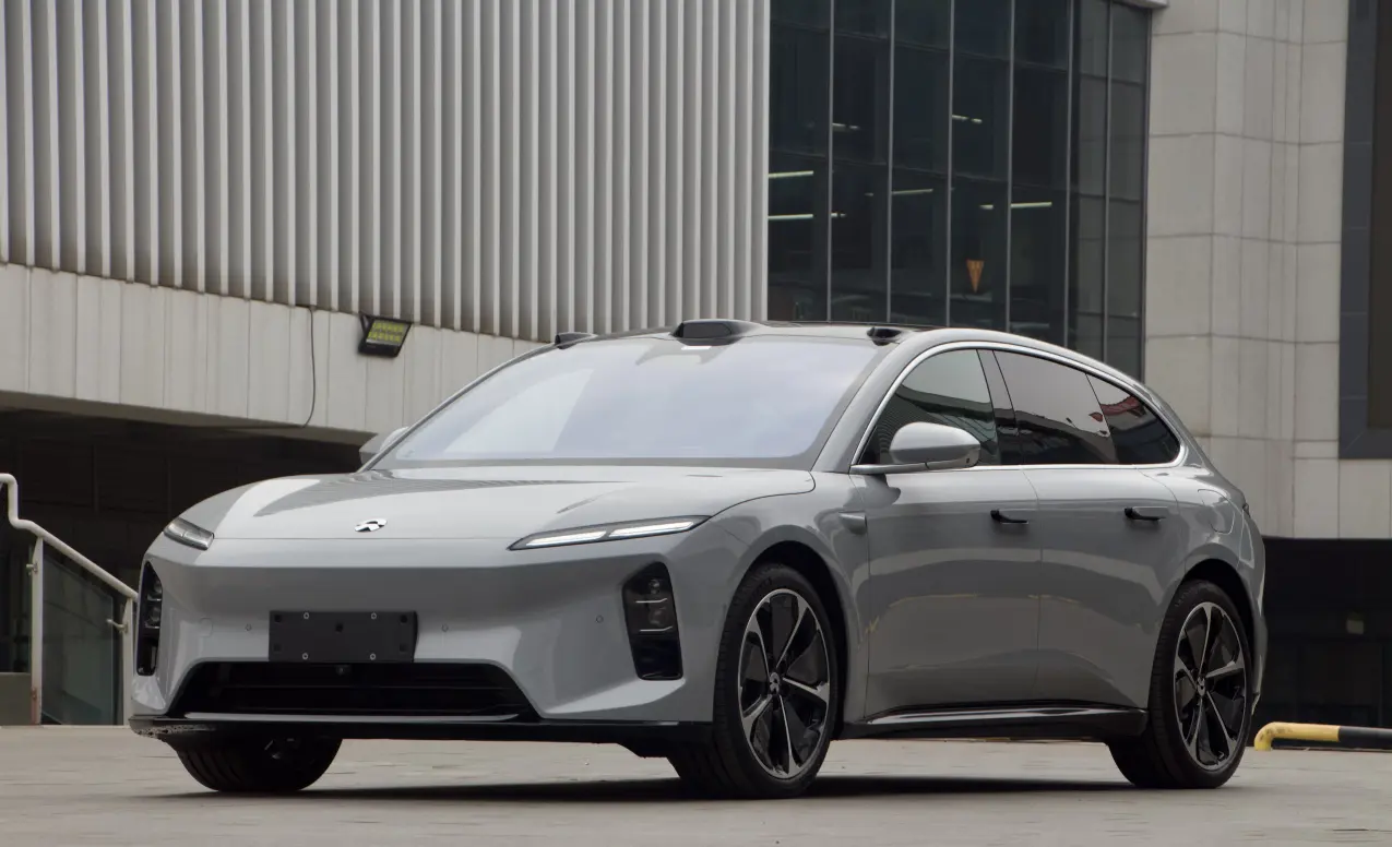 NIO ET5T  из Китая