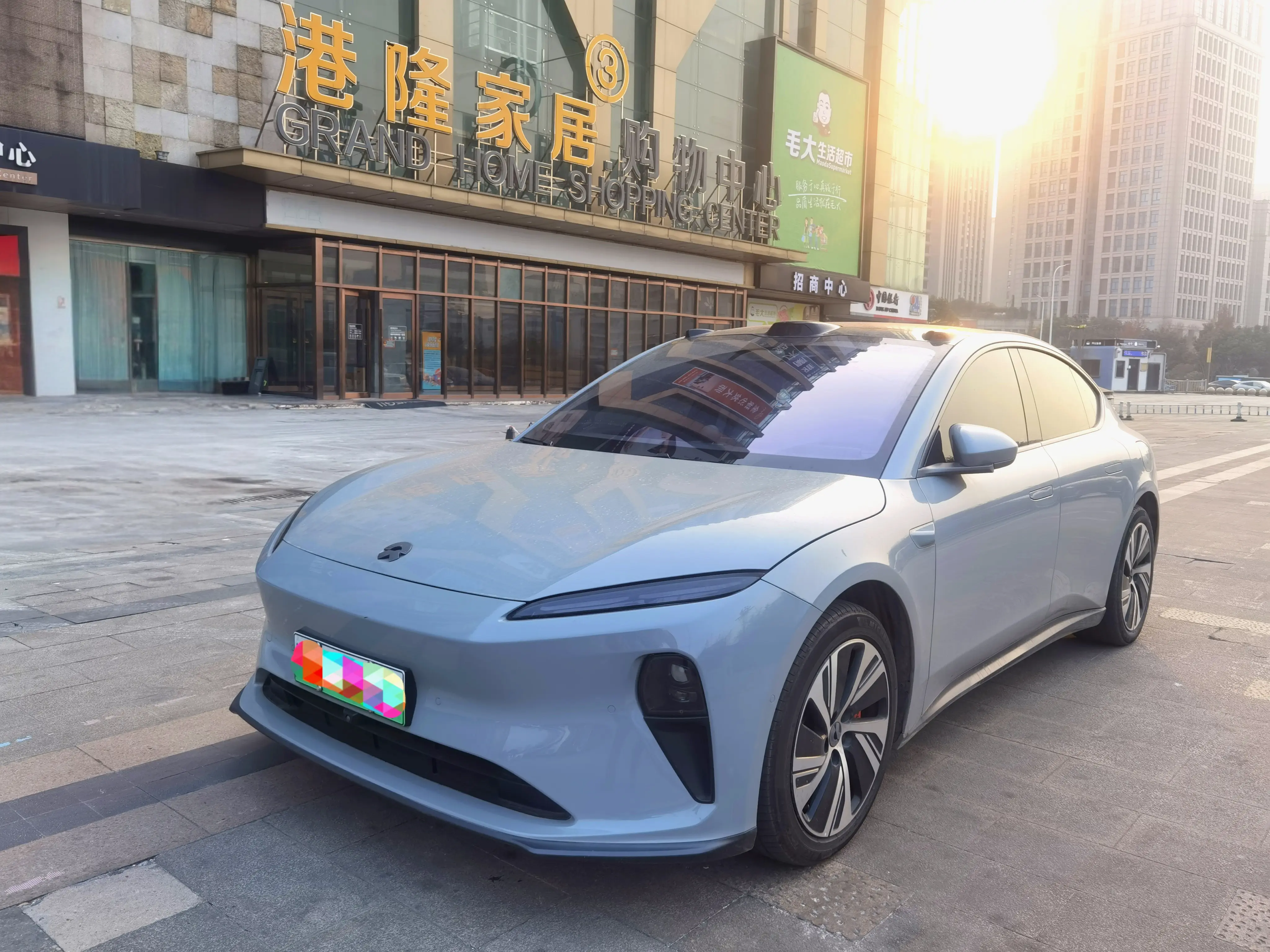 NIO ET5  из Китая