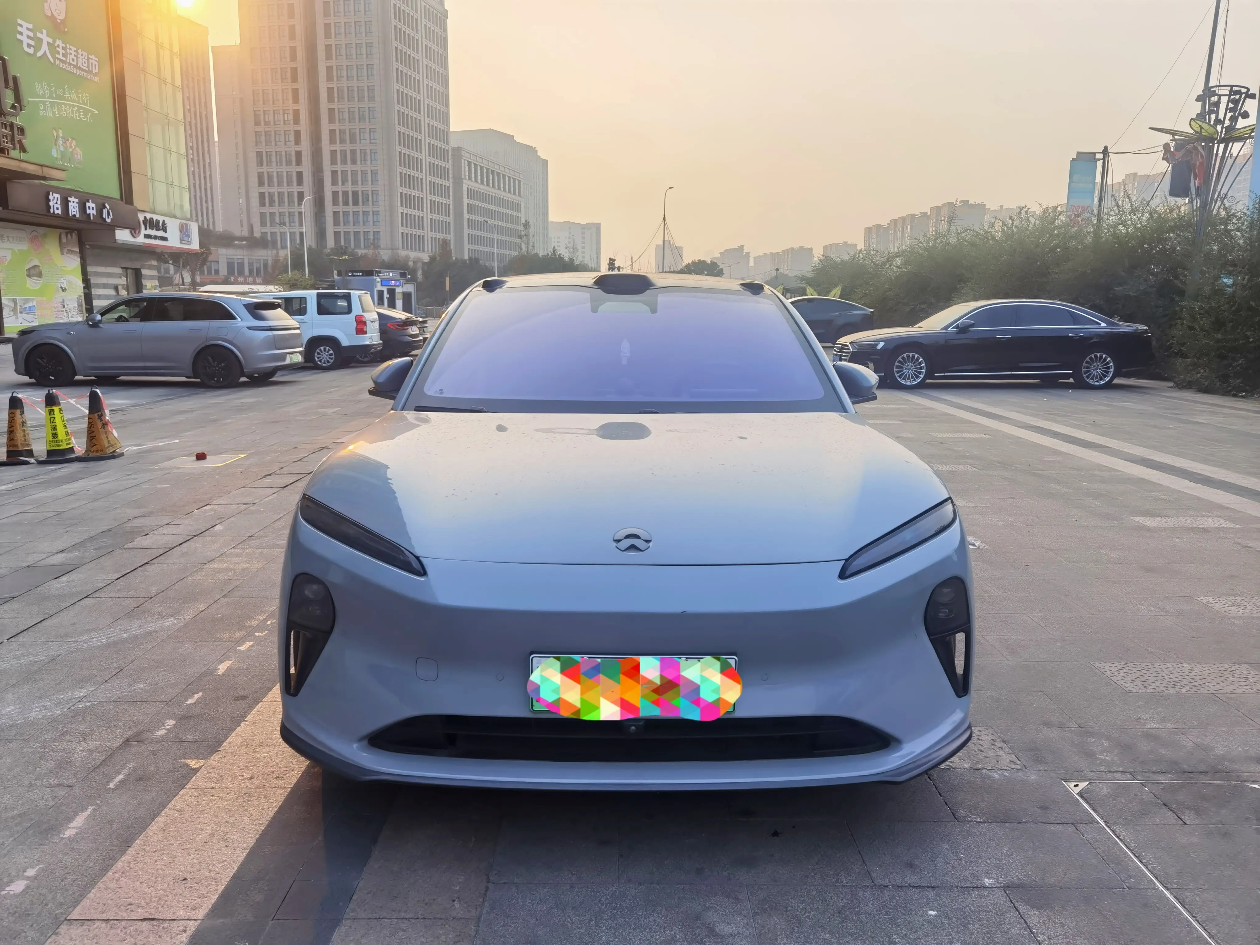 NIO ET5  из Китая