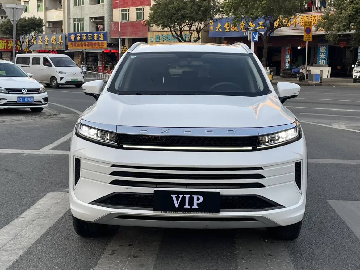 Exeed LX (Chasing the stars)  из Китая