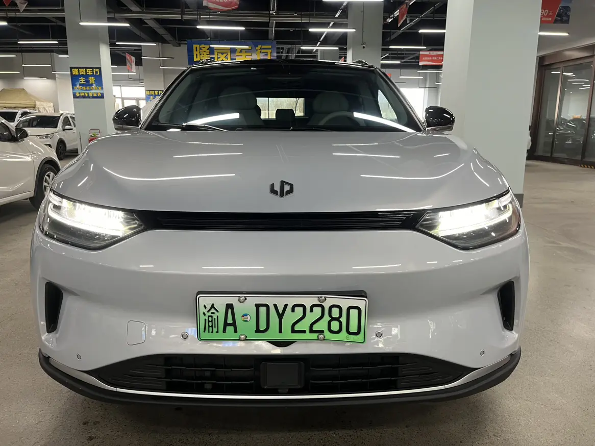 Leapmotor Zero running C11  из Китая