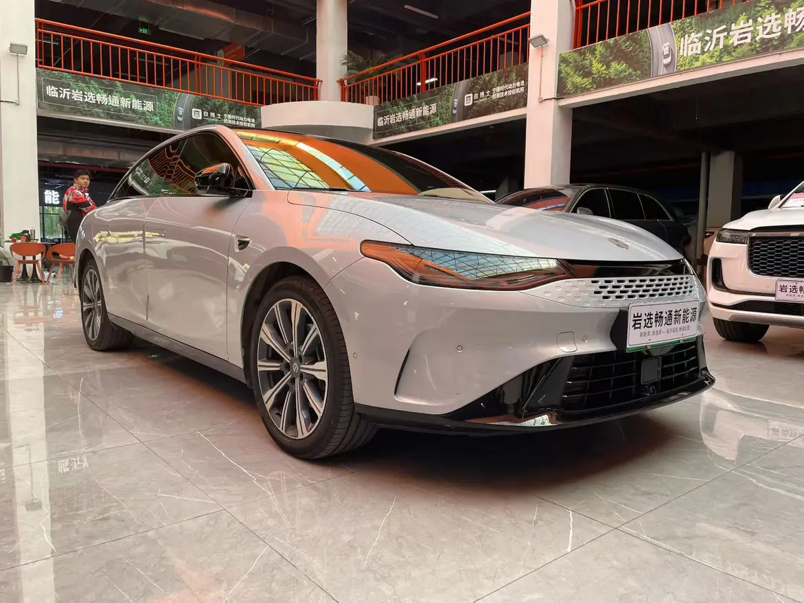 Leapmotor Zero running C01  из Китая