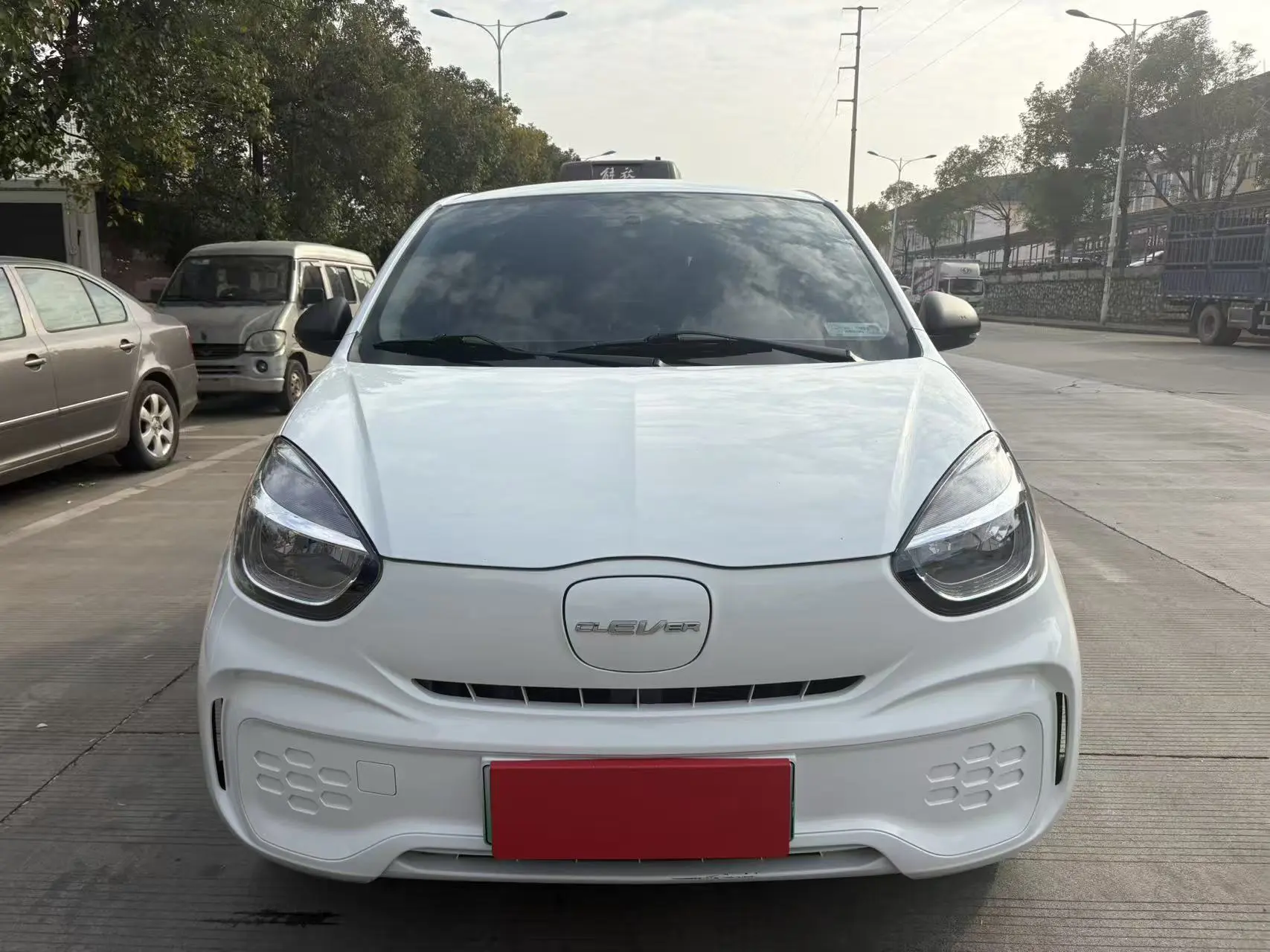 Roewe CLEVER  из Китая