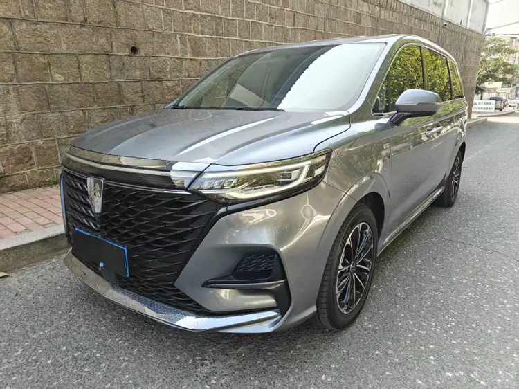 Roewe iMAX8  из Китая