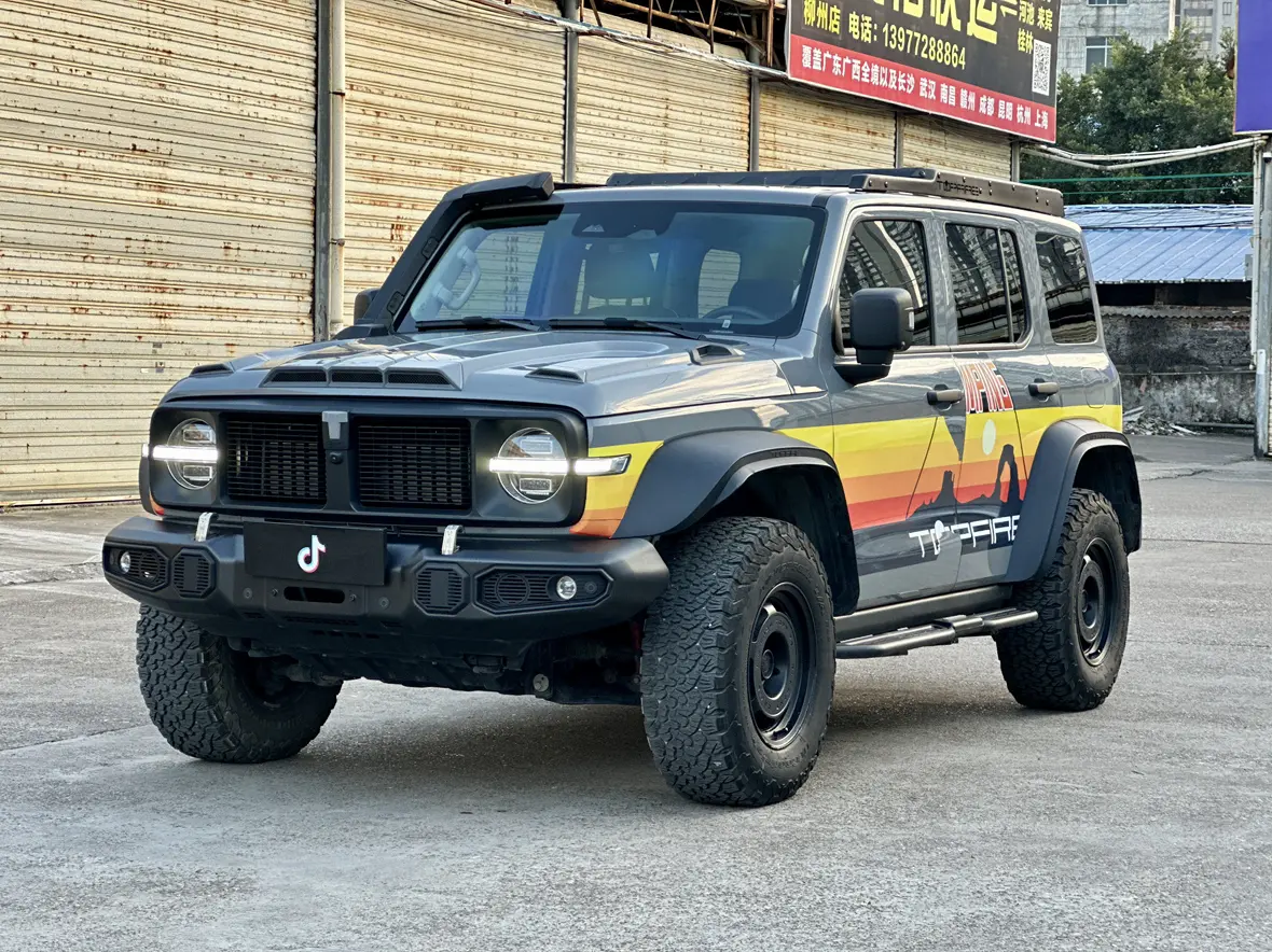 Tank 300  из Китая