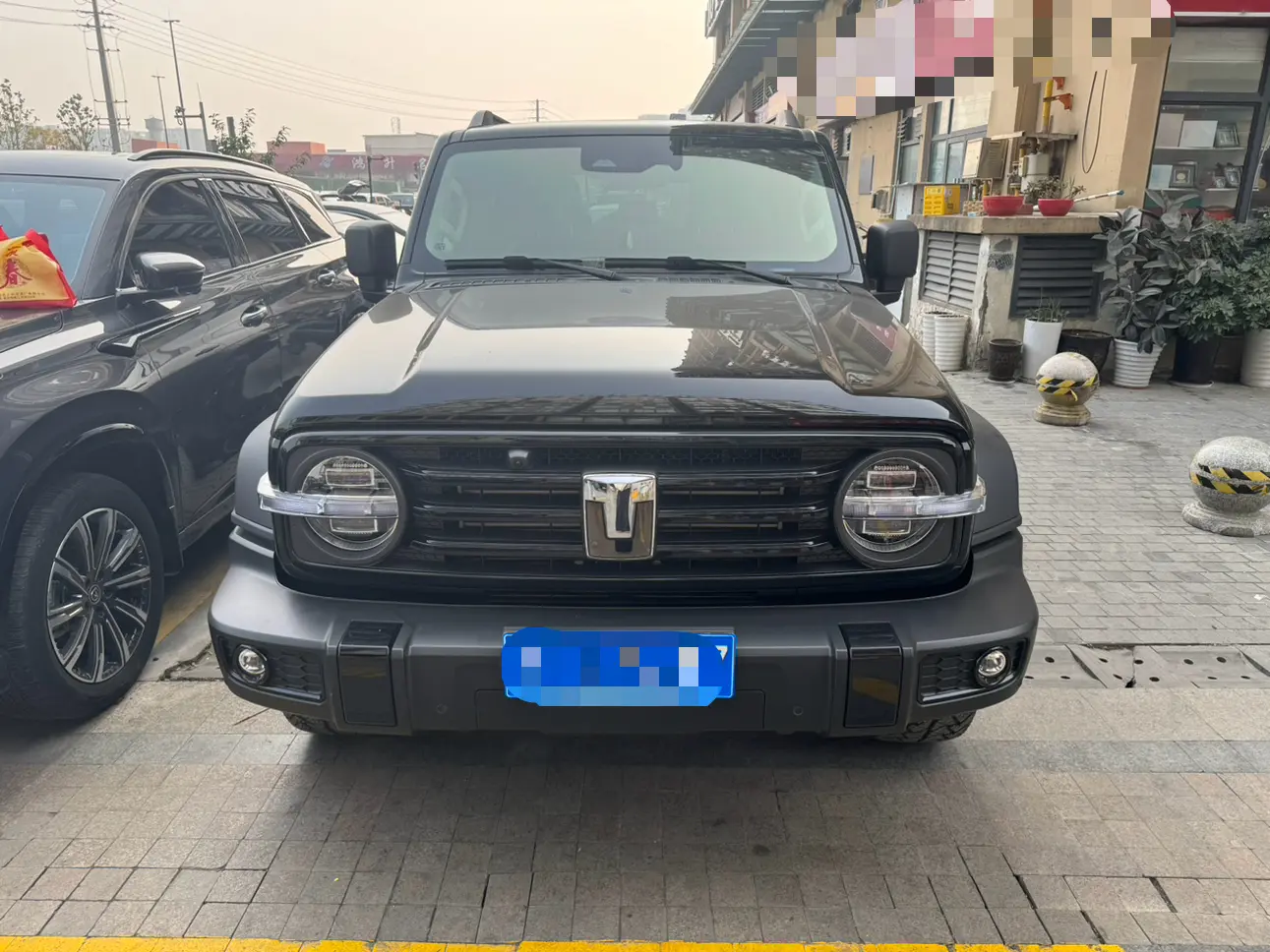 Tank 300  из Китая