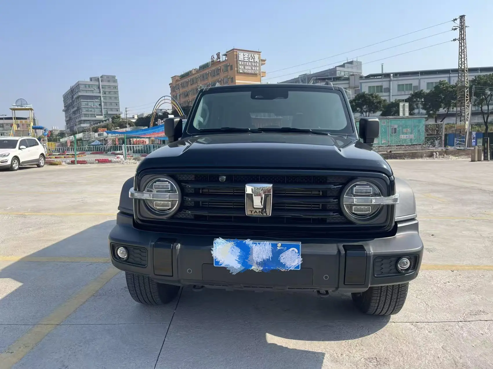 Tank 300  из Китая