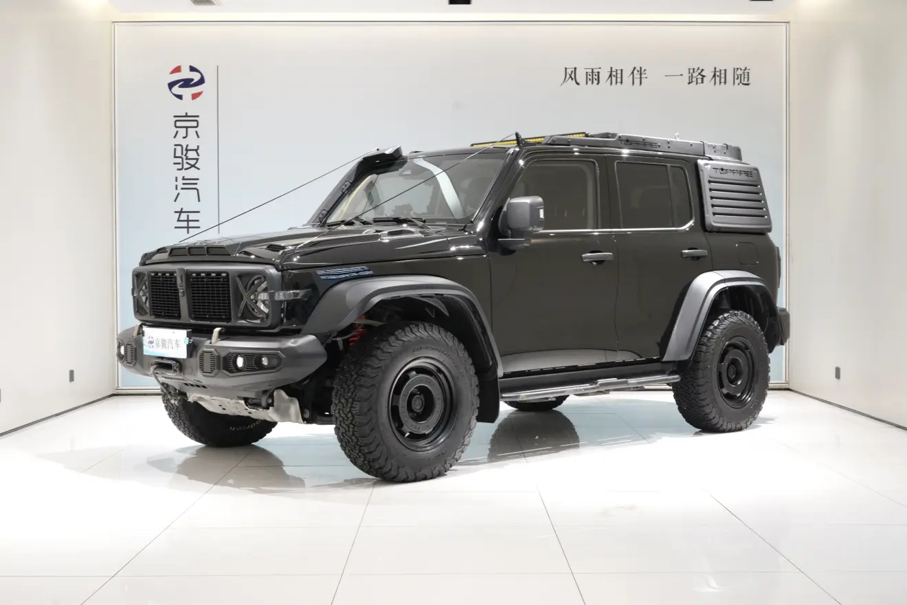 Tank 300  из Китая