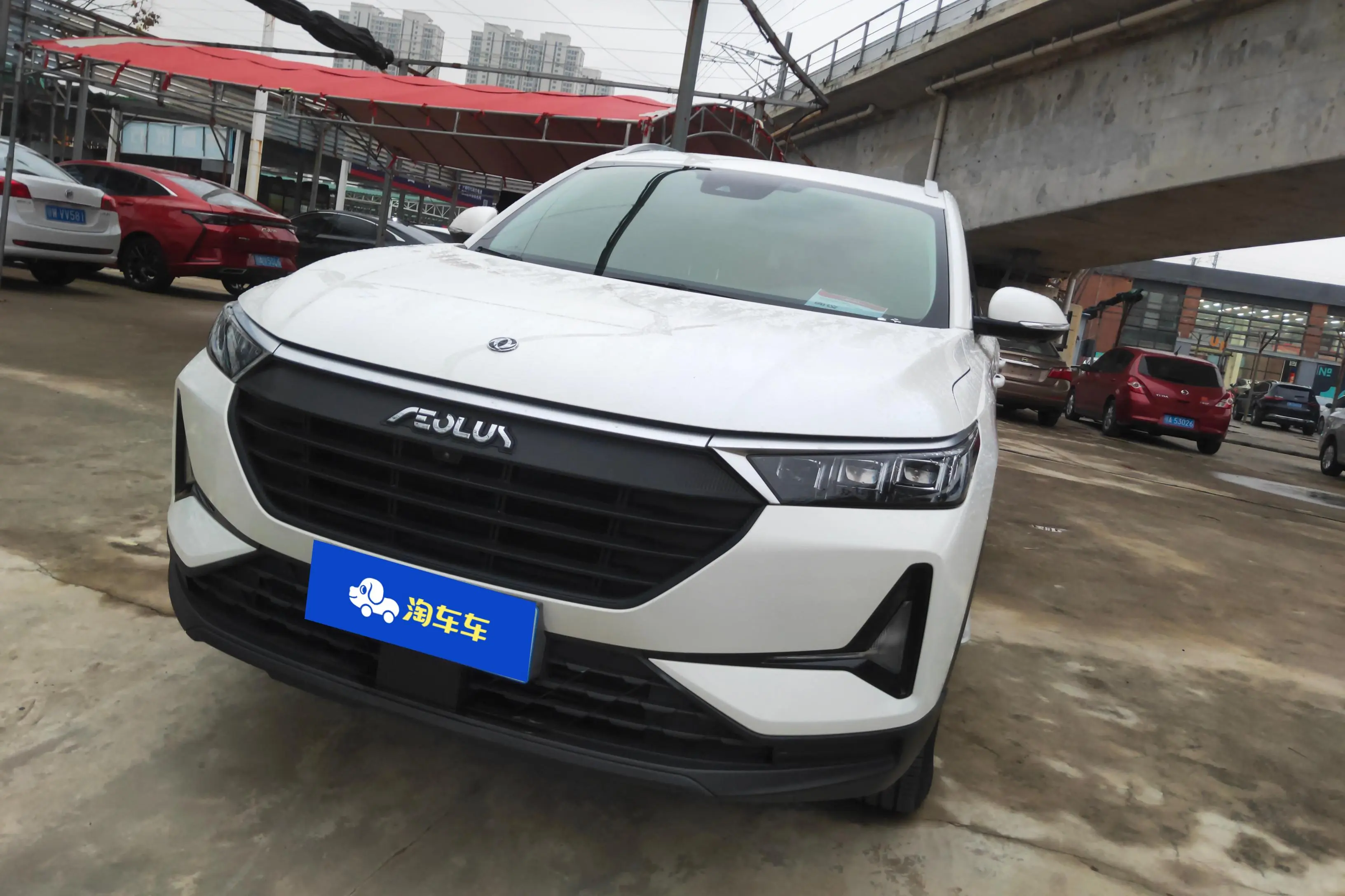 Dongfeng Fengshen AX7  из Китая