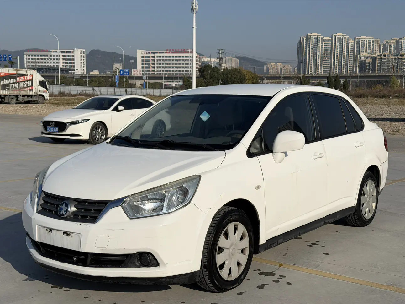 Kai Chen Venucia D50  из Китая