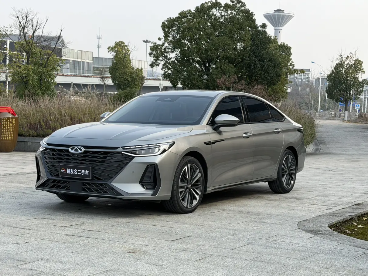 Chery Arrizo 8  из Китая