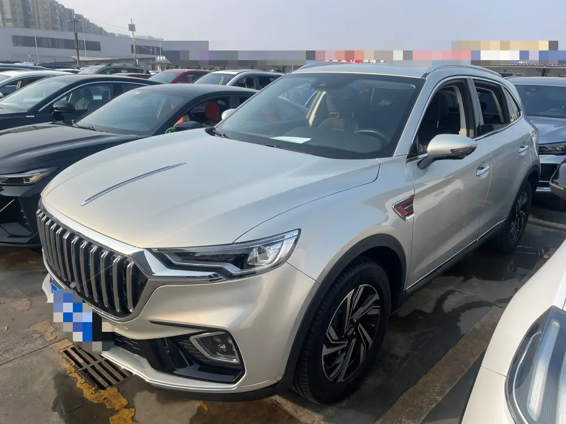 Hongqi HS5  из Китая