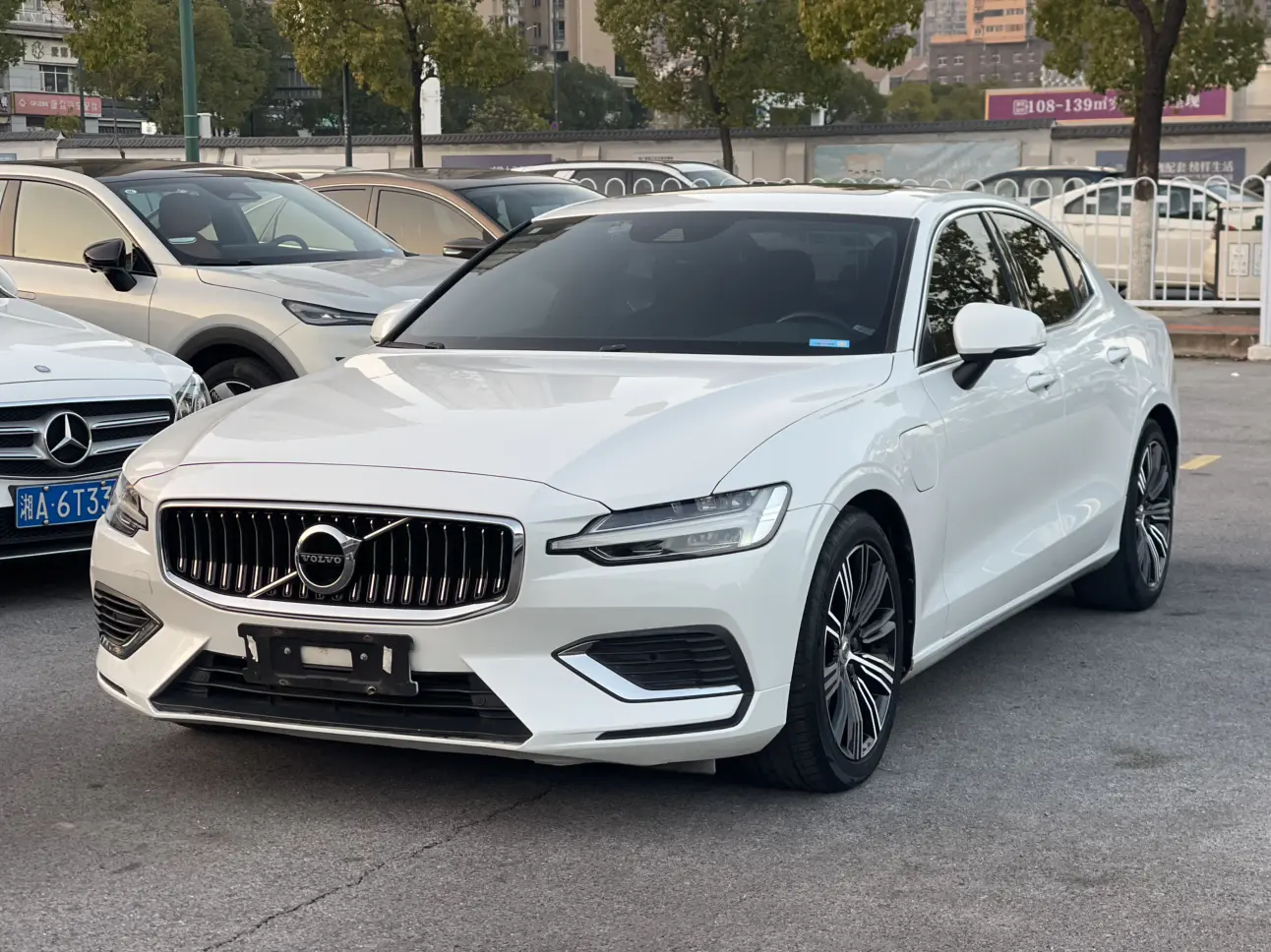 Volvo S60 PHEV  из Китая