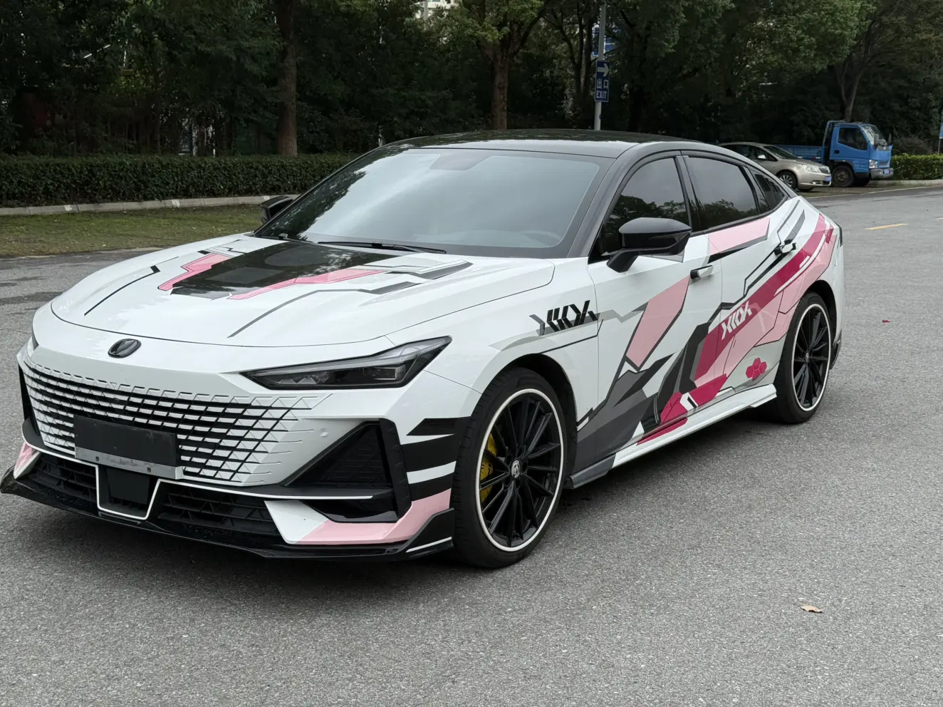 Changan UNI-V  из Китая